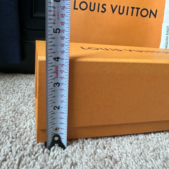 Louis Vuitton Empty Box authentic, shopping bag, Ribbon, tissue - Picture 2 of 4